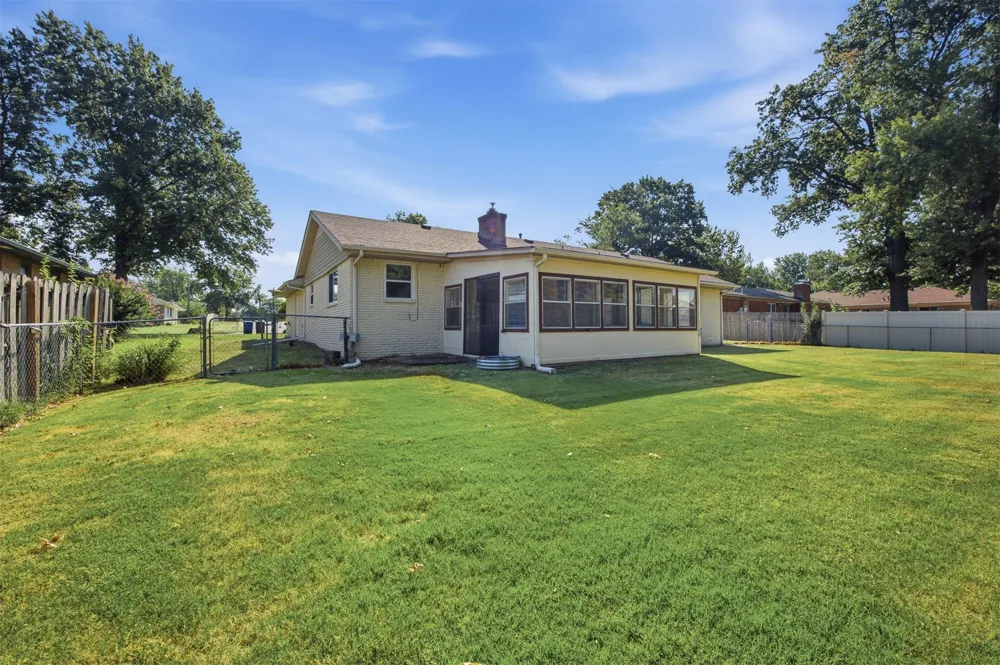 6002 S Lakewood Avenue Tulsa, OK 74135