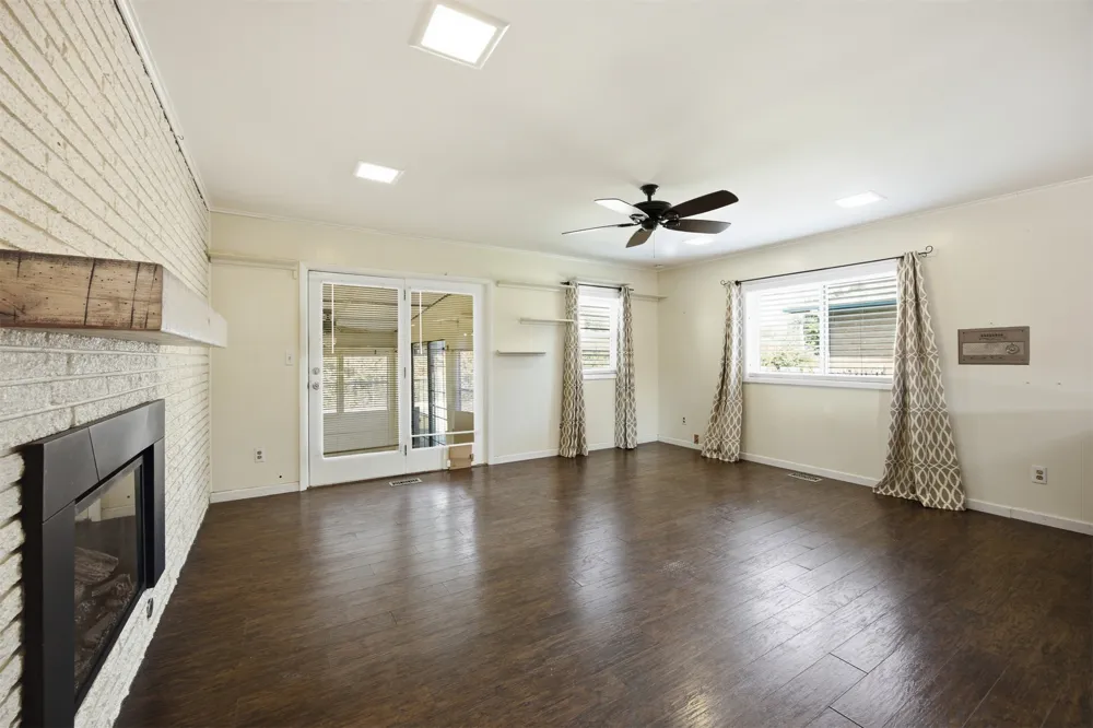 6002 S Lakewood Avenue Tulsa, OK 74135