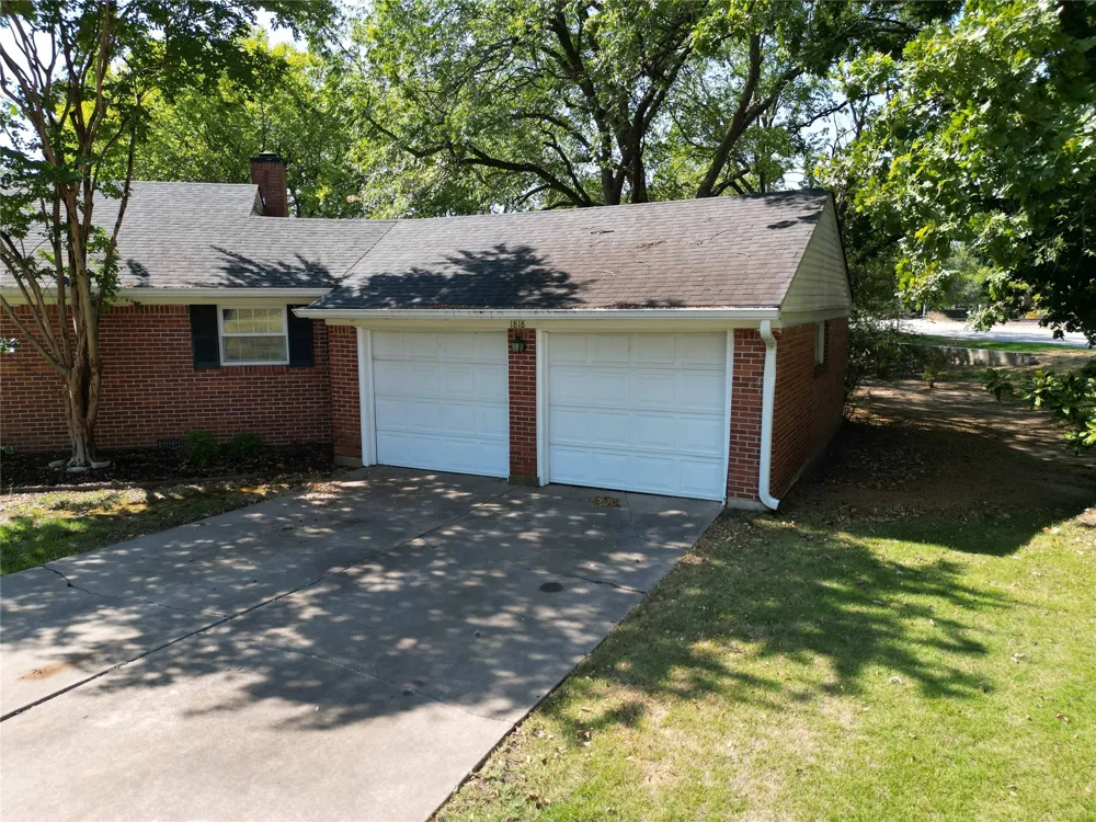 1818 6th Avenue SW Ardmore, OK 73401