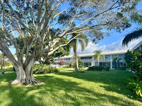 331 TEQUESTA DRIVE #216