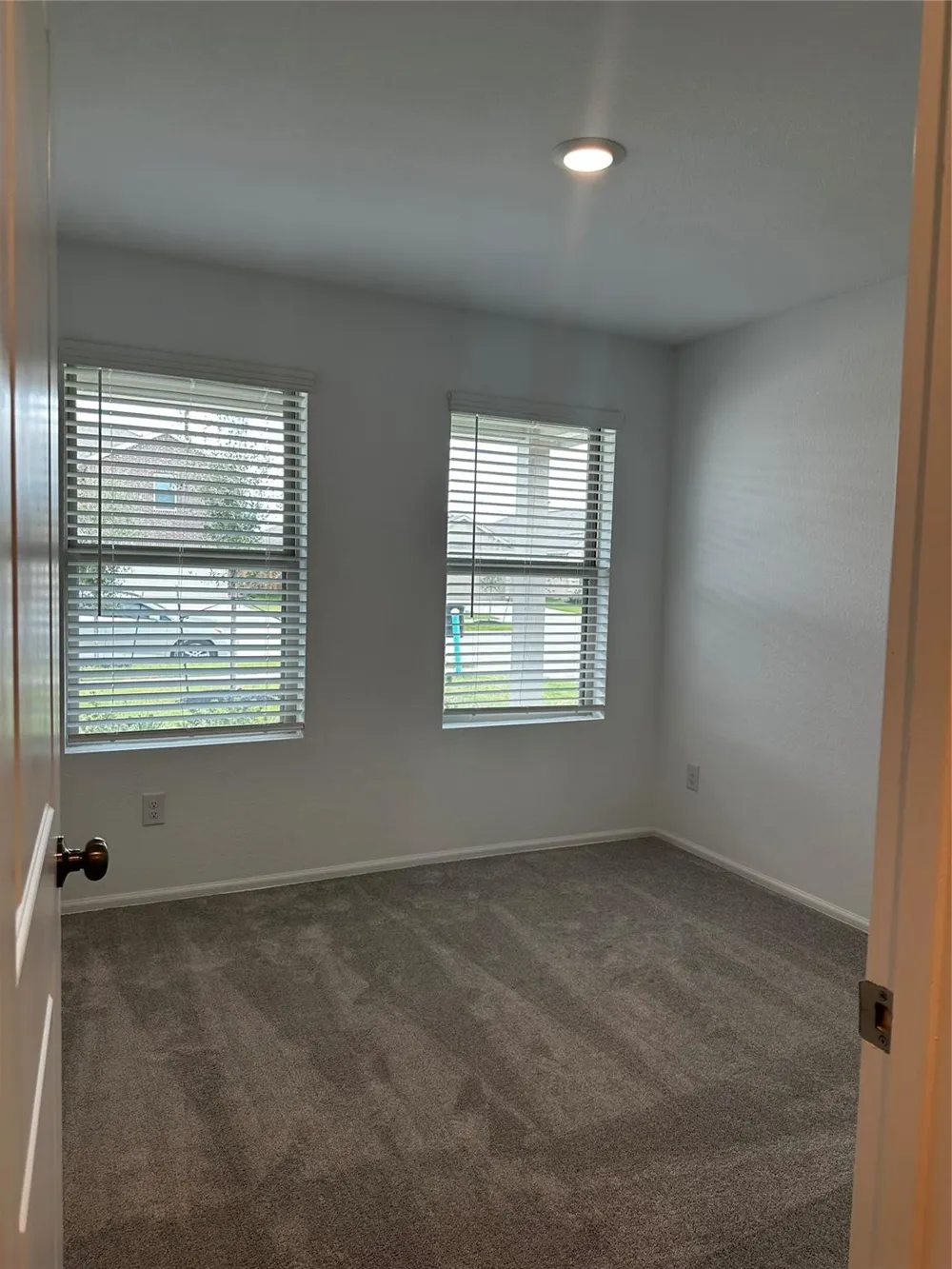 4239 Barrington Cove Lane Baytown, TX 77521