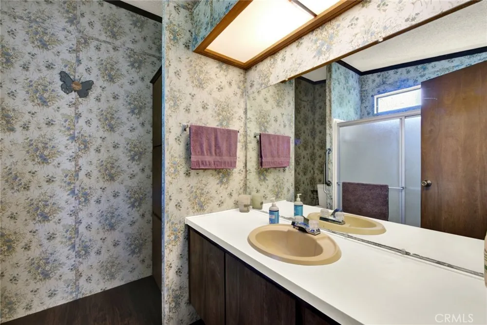3835 GARDINER FERRY RD #17 Corning, CA 96021