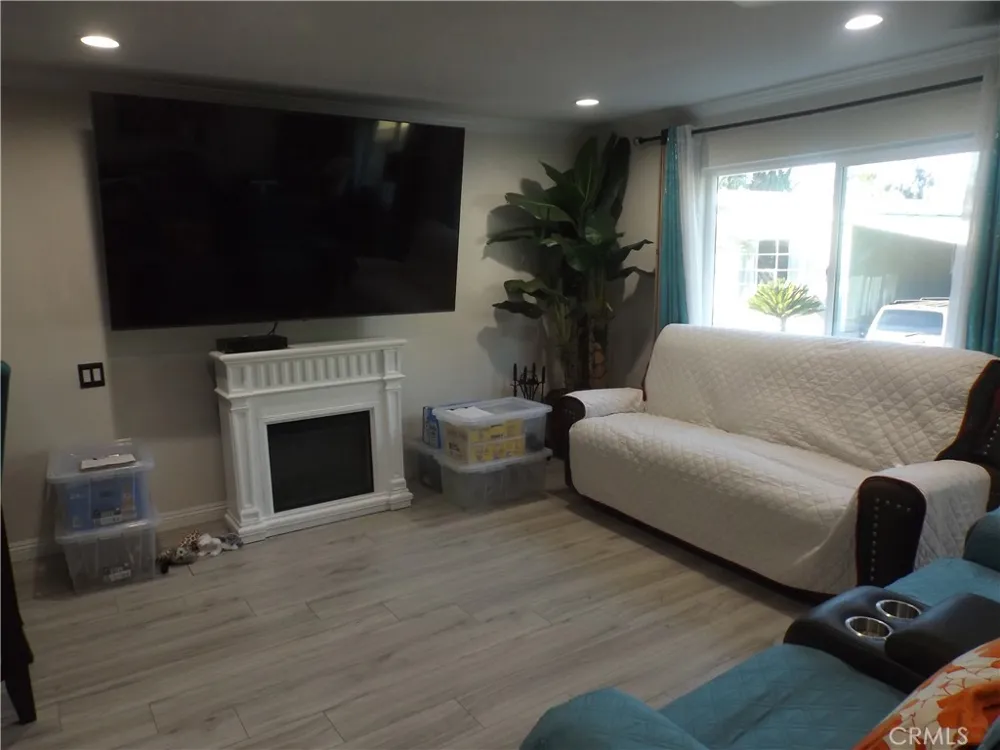 17350 E Temple Avenue #191 La Puente, CA 91744