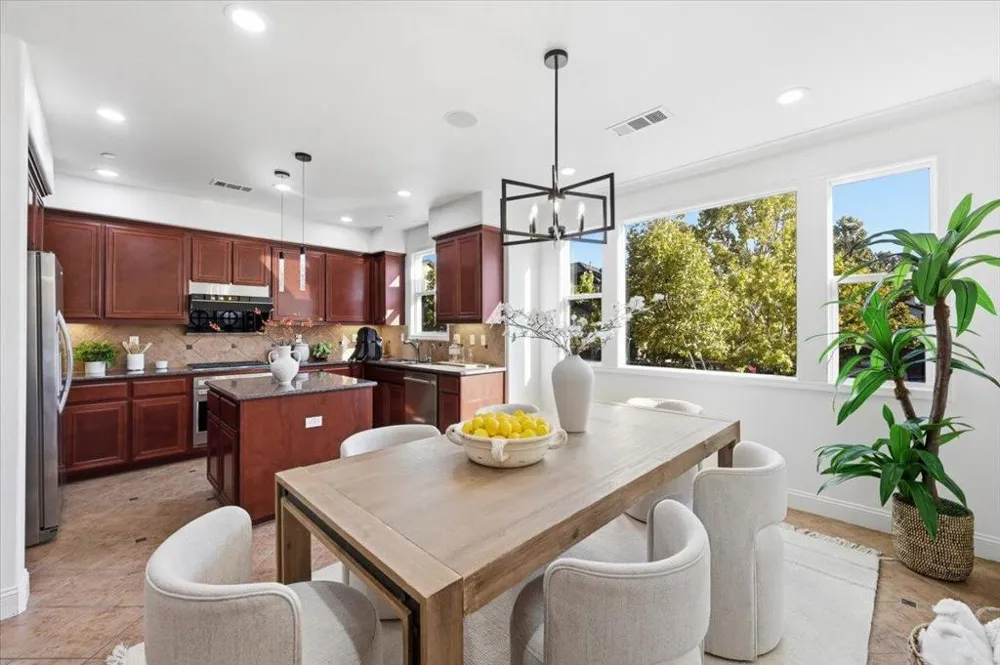 408 Tasman Drive Sunnyvale, CA 94089