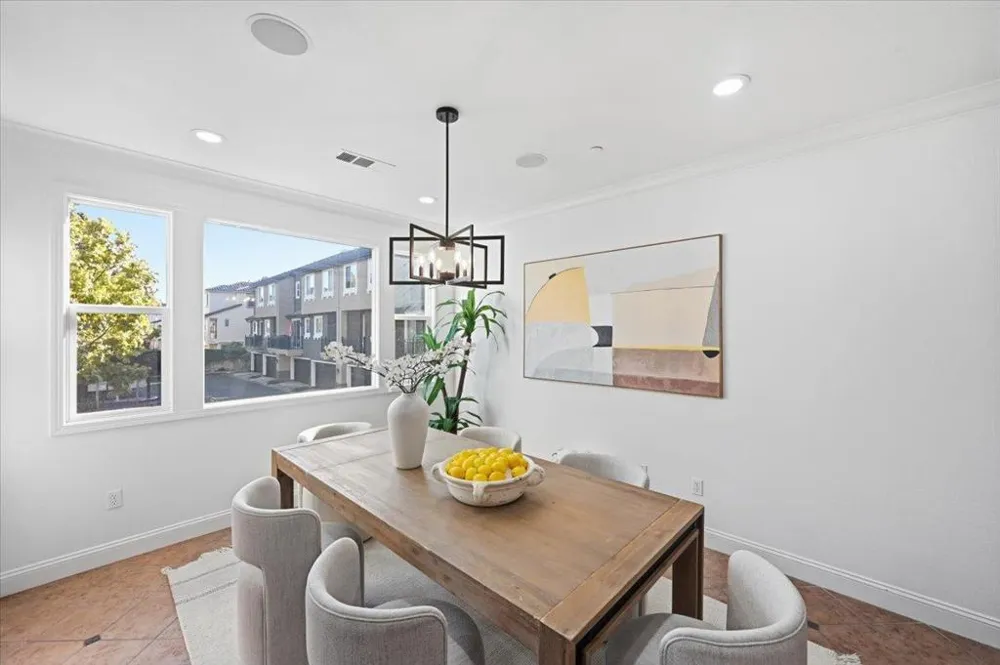 408 Tasman Drive Sunnyvale, CA 94089