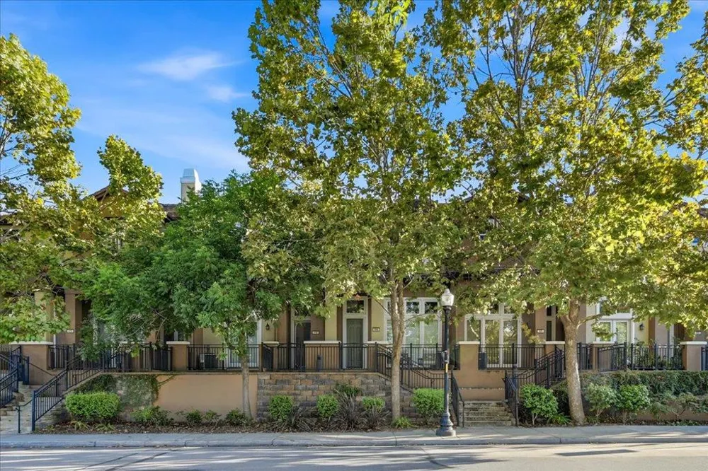 408 Tasman Drive Sunnyvale, CA 94089