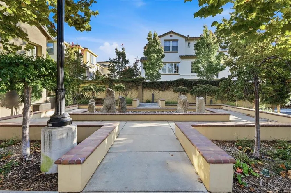 408 Tasman Drive Sunnyvale, CA 94089