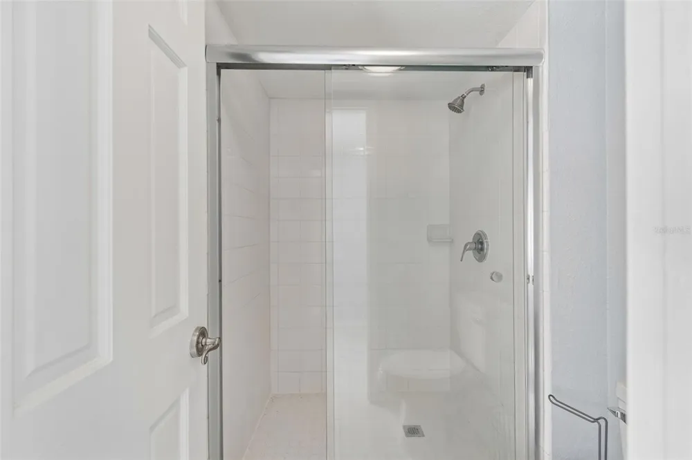 10354 CARROLLWOOD LANE #197 Tampa, FL 33618