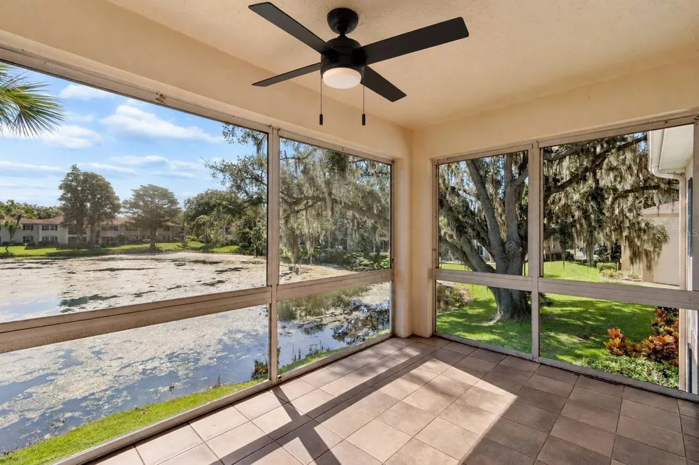 10354 CARROLLWOOD LANE #197 Tampa, FL 33618
