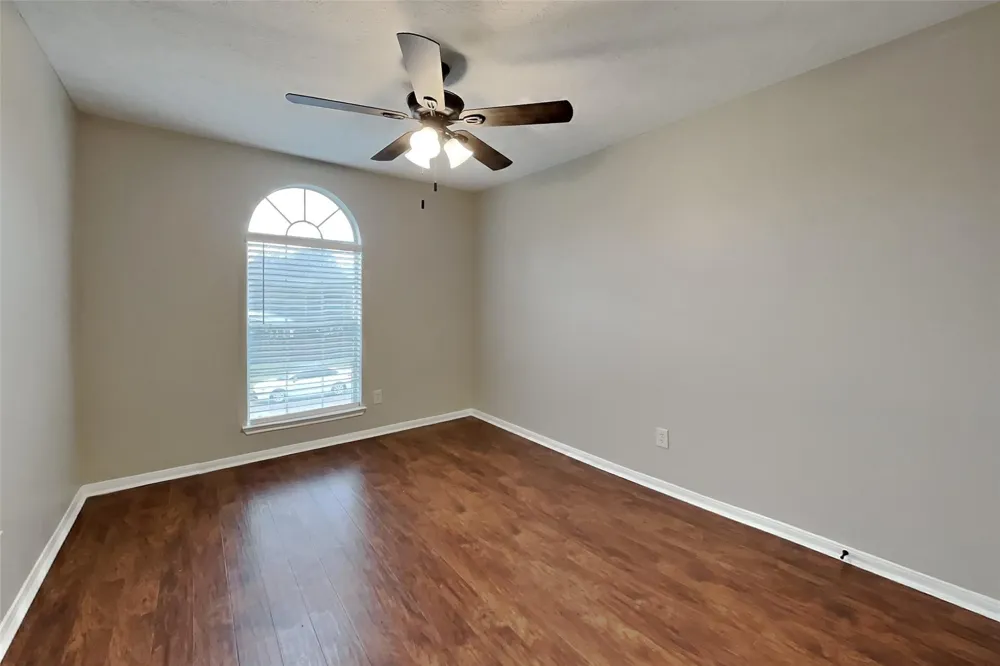 26905 Faircourt Drive Kingwood, TX 77339