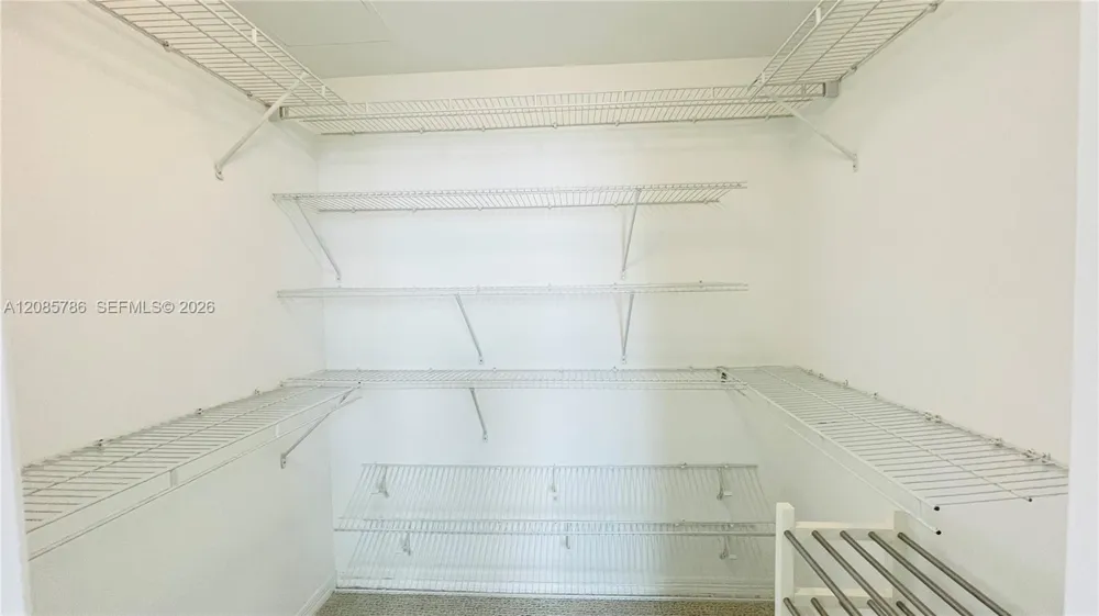 55 SE 6th St #2702 Miami, FL 33131