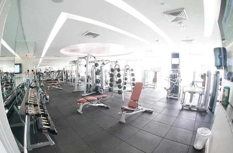 55 SE 6th St #2702 Miami, FL 33131
