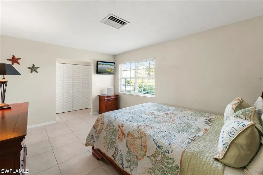 Jamaica Road Marco Island, FL 34145