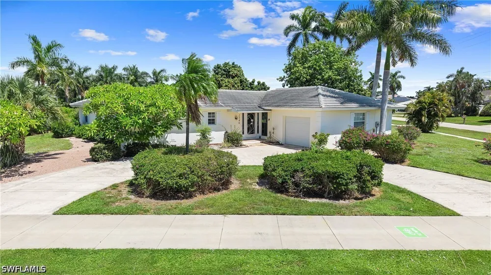 Jamaica Road Marco Island, FL 34145