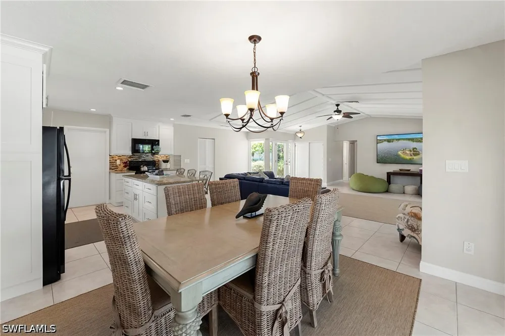 Jamaica Road Marco Island, FL 34145