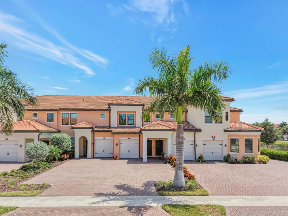 10212 STAGGERBUSH DRIVE #202 Venice, FL 34293