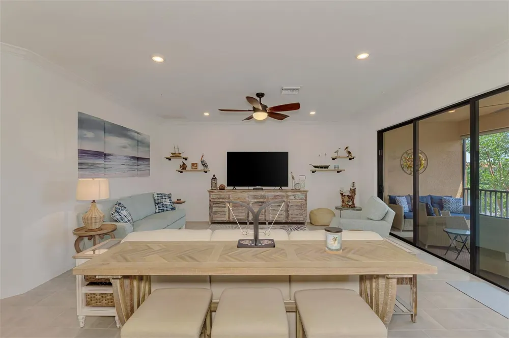 10212 STAGGERBUSH DRIVE #202 Venice, FL 34293