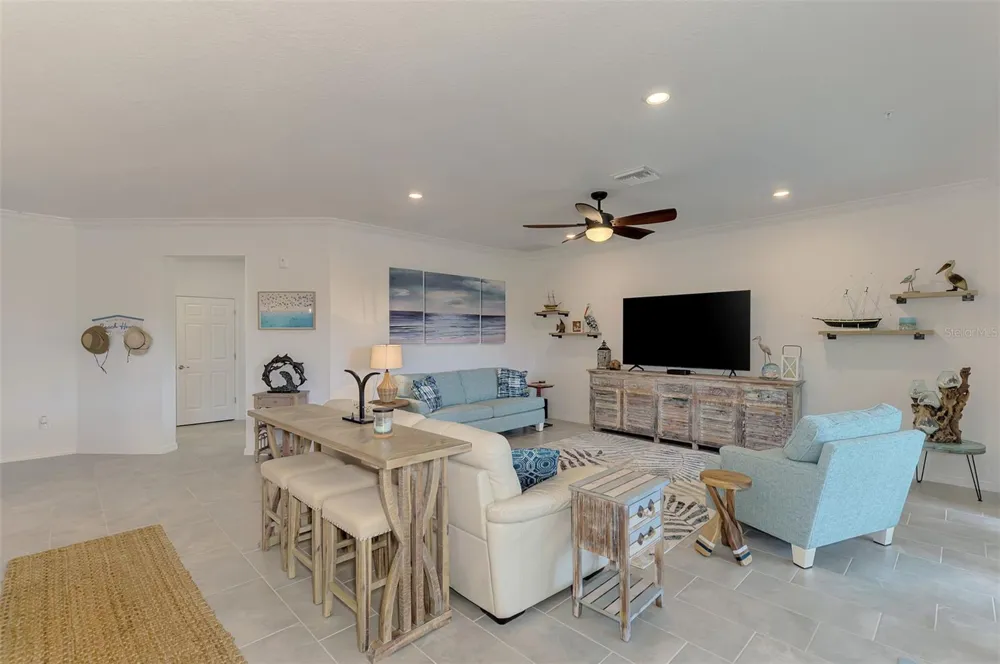 10212 STAGGERBUSH DRIVE #202 Venice, FL 34293