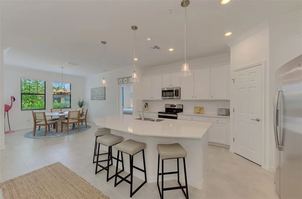 10212 STAGGERBUSH DRIVE #202 Venice, FL 34293
