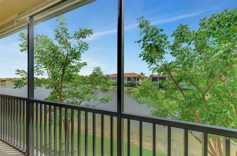 10212 STAGGERBUSH DRIVE #202 Venice, FL 34293