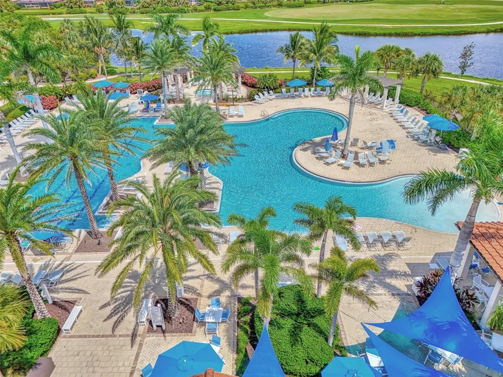 10212 STAGGERBUSH DRIVE #202 Venice, FL 34293
