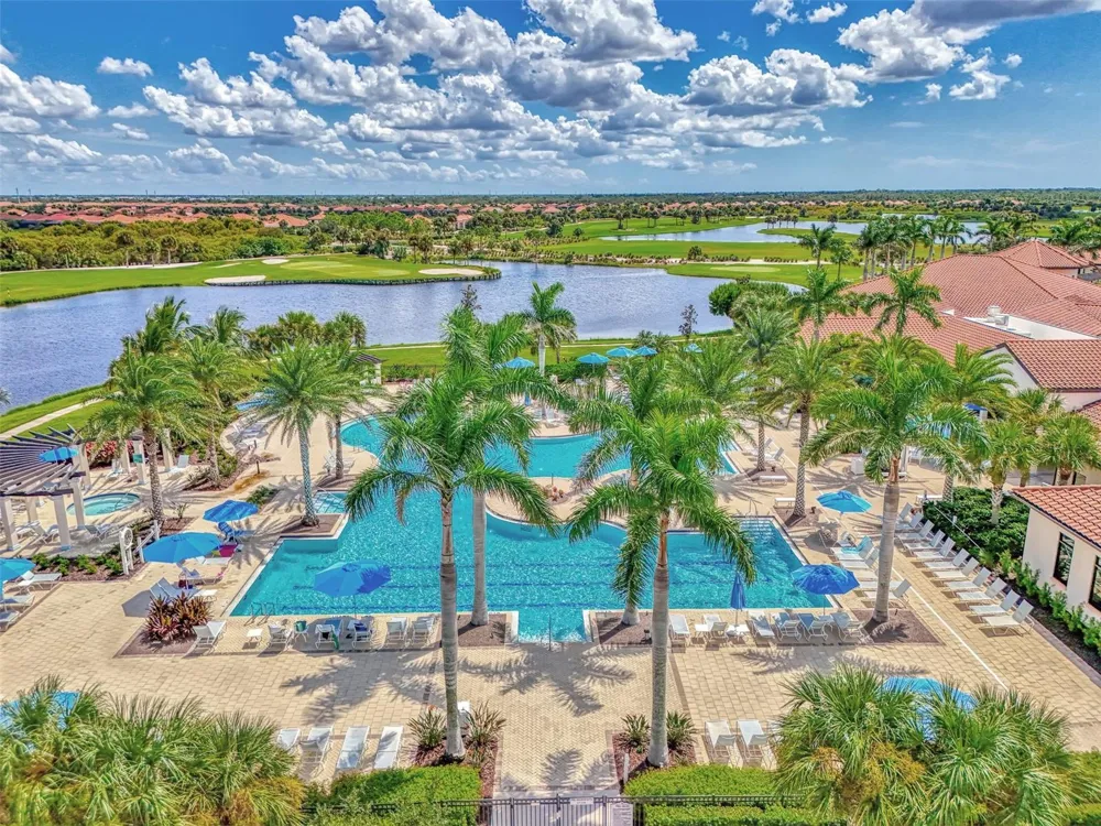 10212 STAGGERBUSH DRIVE #202 Venice, FL 34293
