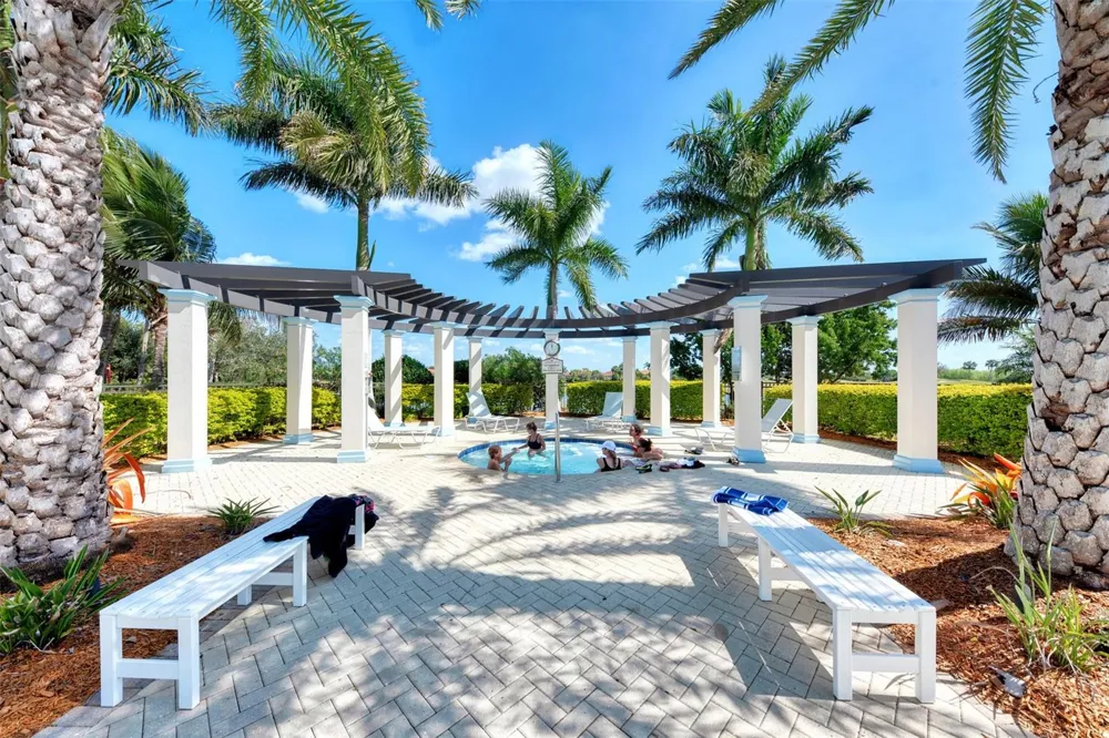 10212 STAGGERBUSH DRIVE #202 Venice, FL 34293