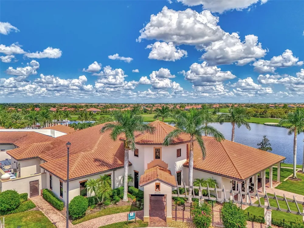 10212 STAGGERBUSH DRIVE #202 Venice, FL 34293