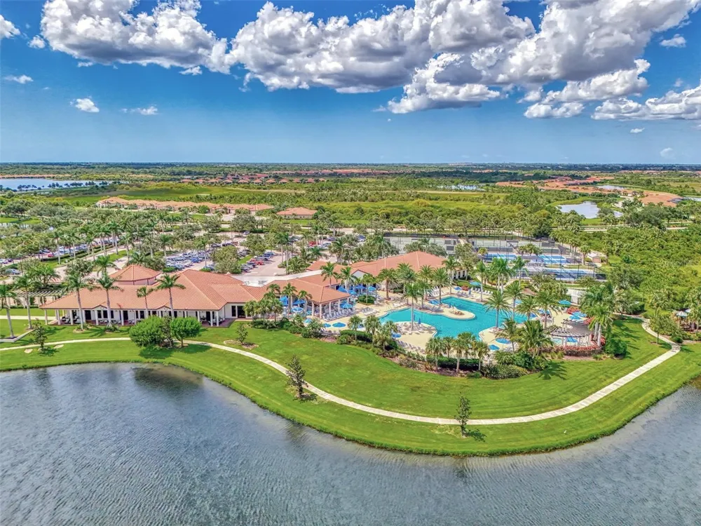 10212 STAGGERBUSH DRIVE #202 Venice, FL 34293