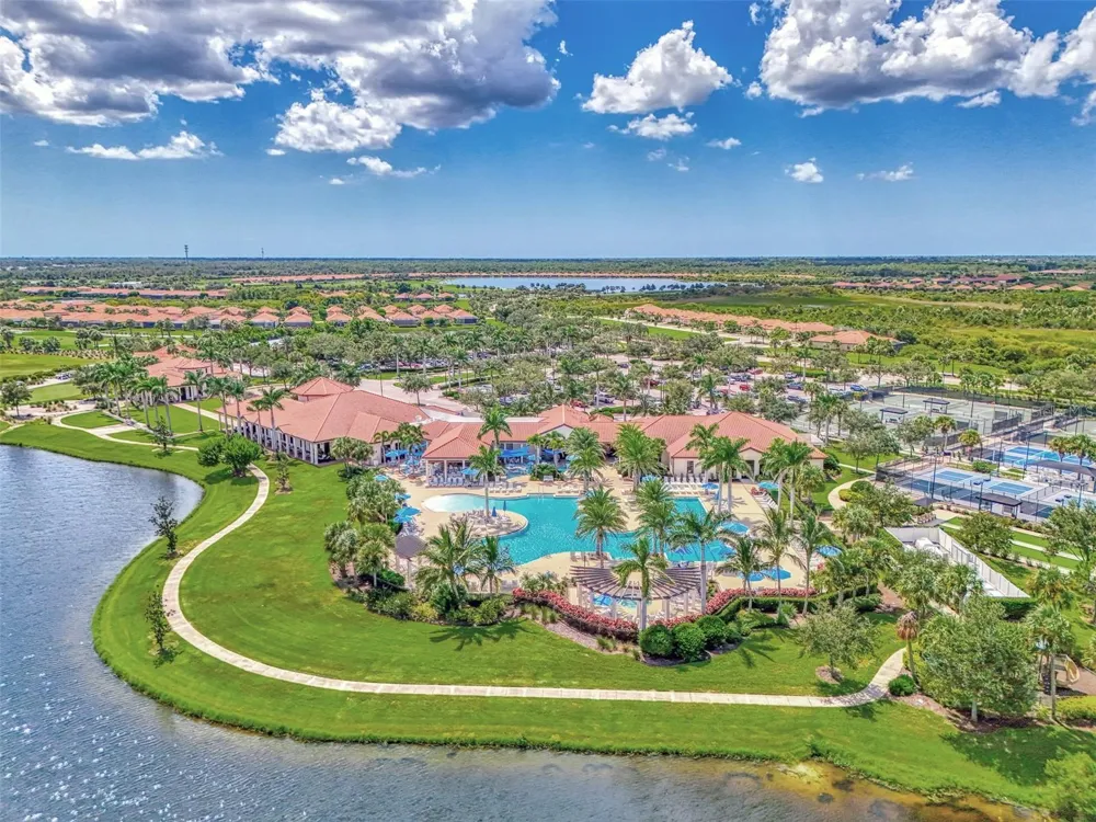 10212 STAGGERBUSH DRIVE #202 Venice, FL 34293