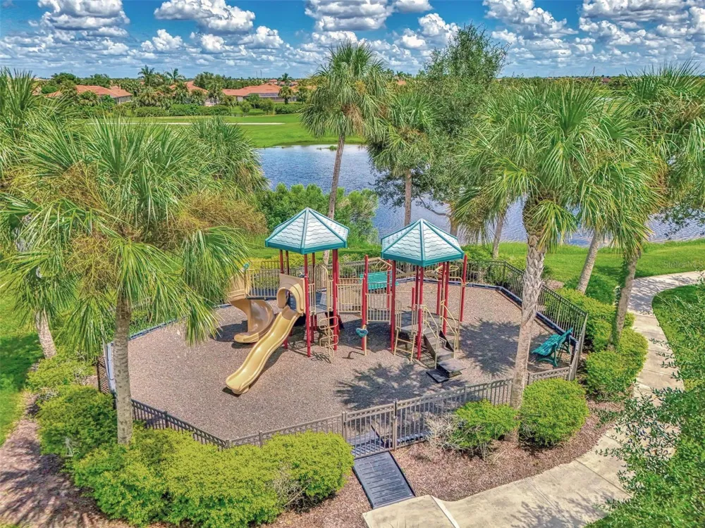 10212 STAGGERBUSH DRIVE #202 Venice, FL 34293