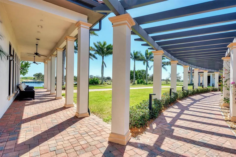 10212 STAGGERBUSH DRIVE #202 Venice, FL 34293