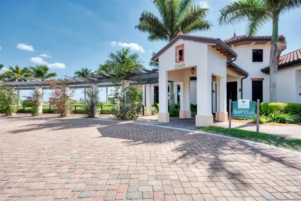 10212 STAGGERBUSH DRIVE #202 Venice, FL 34293