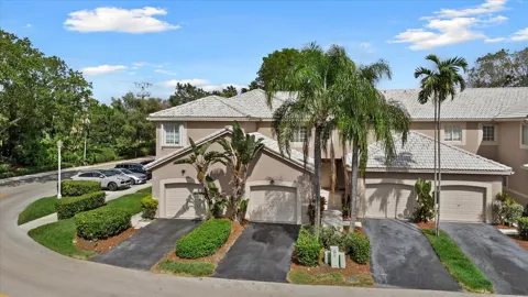 2264 Salerno Circle