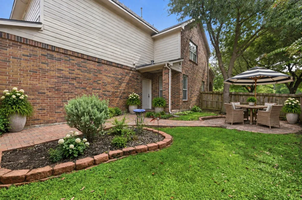 3 Avenswood Place The Woodlands, TX 77382