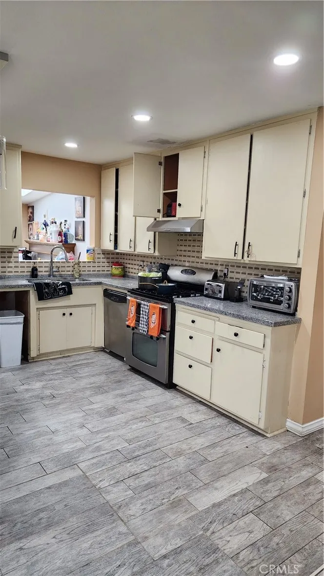 39063 Vineland Street Cherry Valley, CA 92223