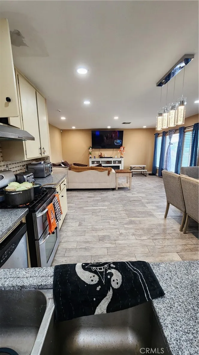 39063 Vineland Street Cherry Valley, CA 92223