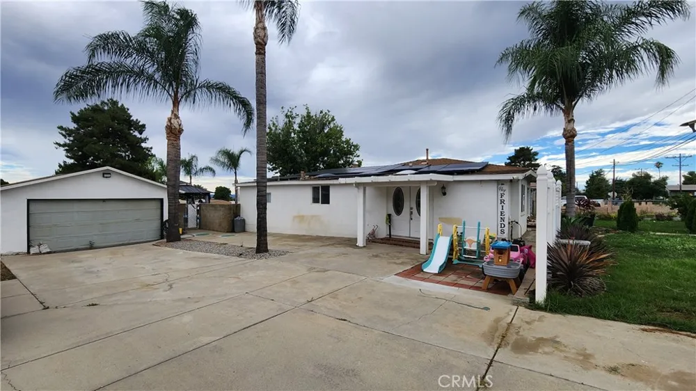 39063 Vineland Street Cherry Valley, CA 92223