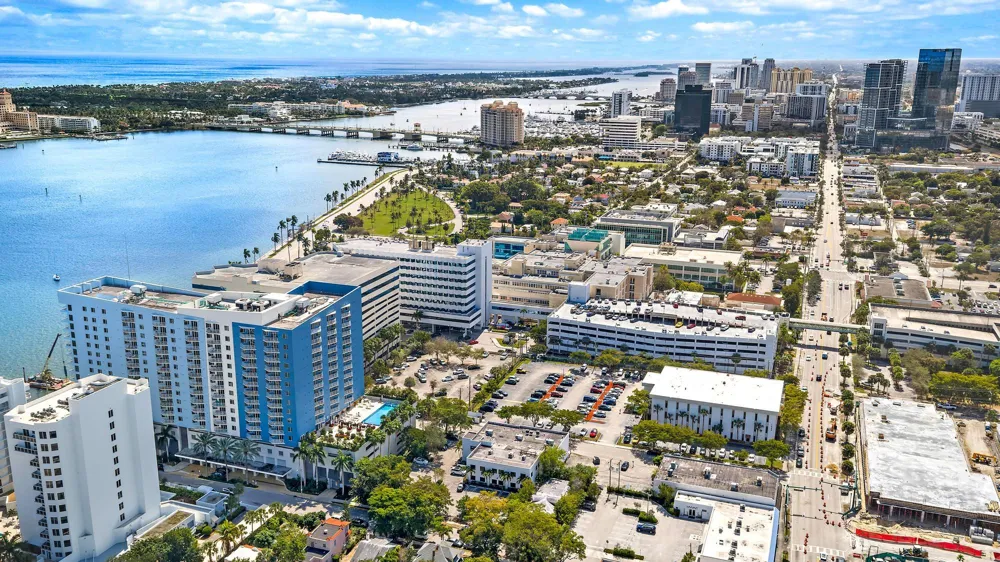 1551 Flagler Drive #Ph L7 West Palm Beach, FL 33401