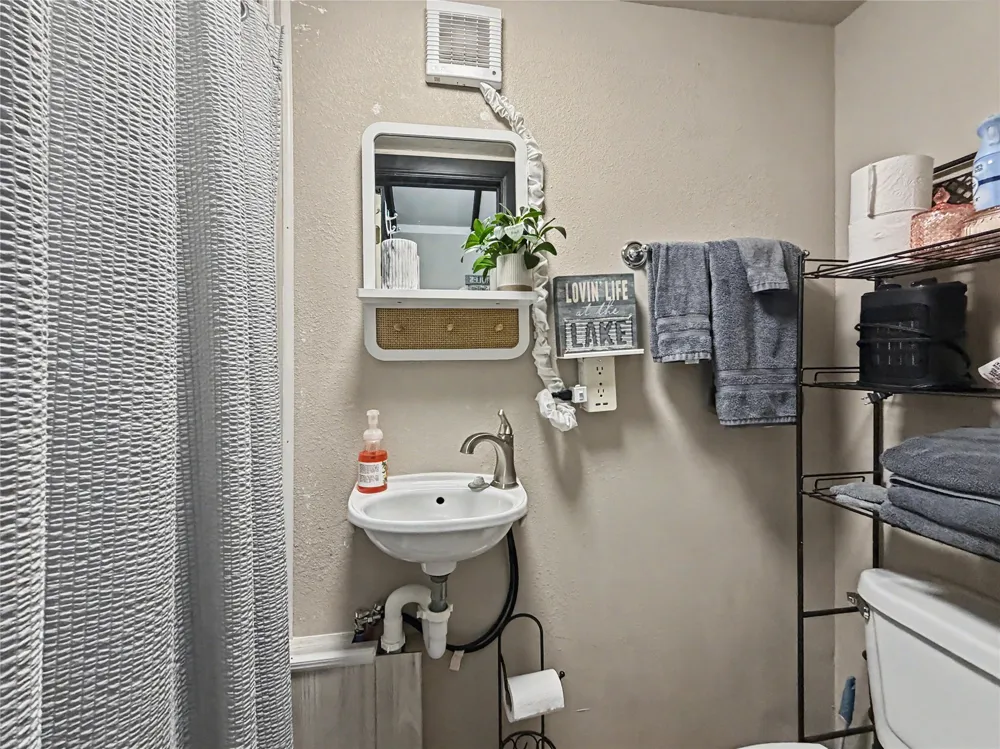 2013 Bedford Court Weatherford, TX 76087