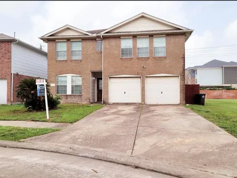2751 Villa Del Street