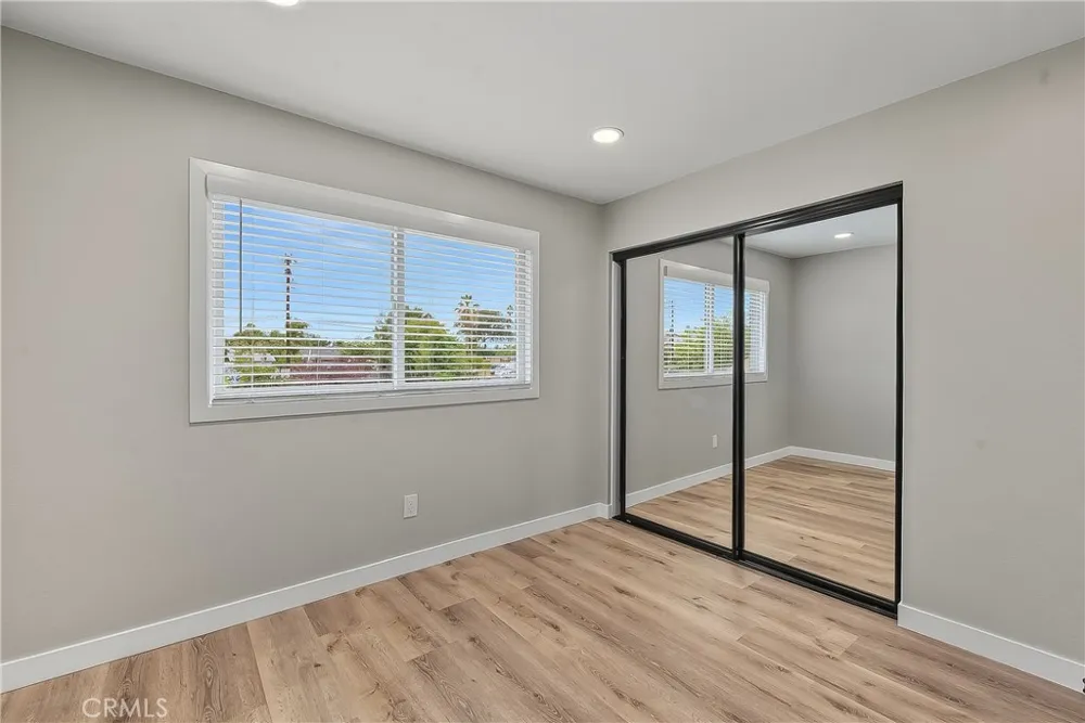 286 W Renwick Azusa, CA 91702