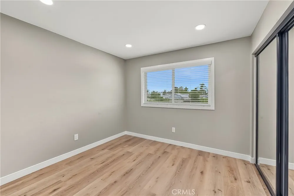 286 W Renwick Azusa, CA 91702