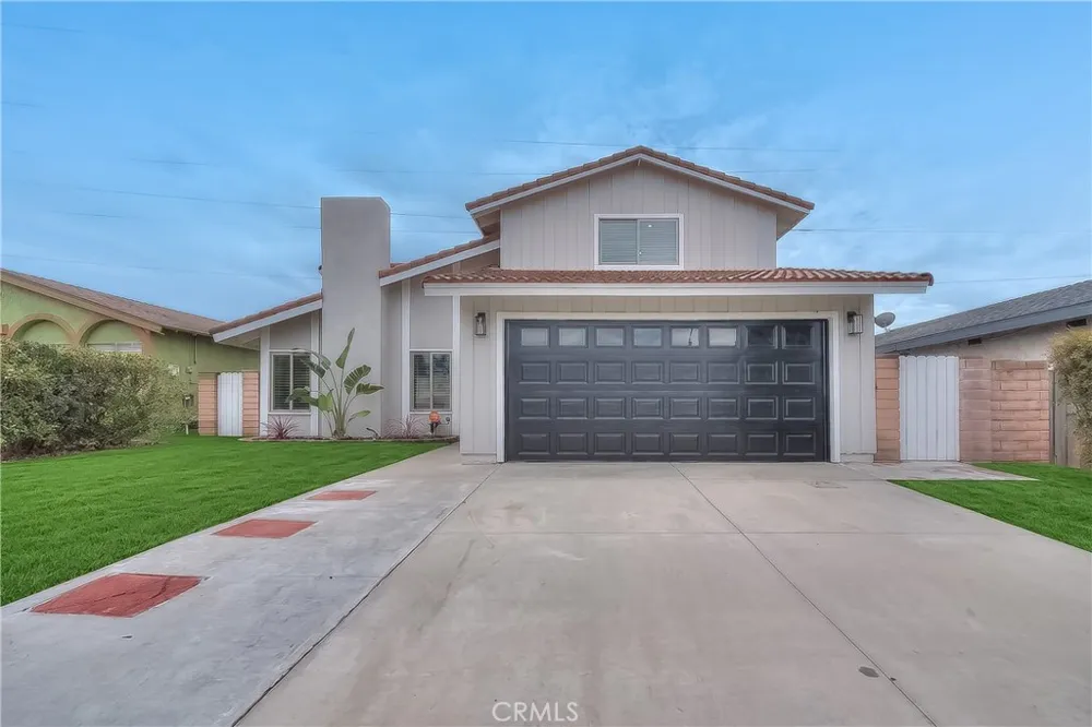 286 W Renwick Azusa, CA 91702