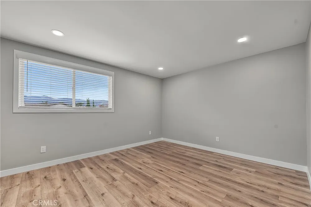 286 W Renwick Azusa, CA 91702