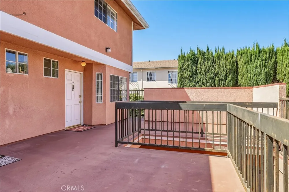147 W Acacia #160 Glendale, CA 91204
