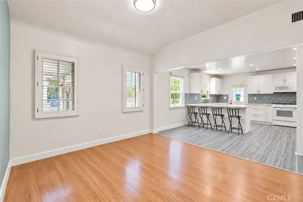 471 S Clark Beverly Hills, CA 90211
