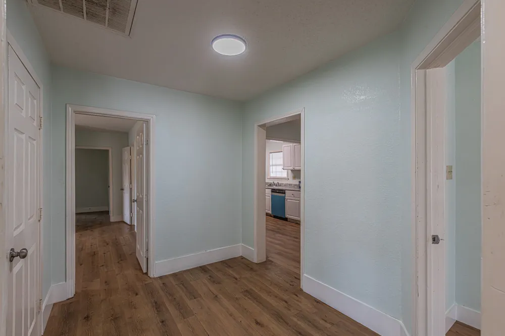2543 E Ann Arbor Avenue Dallas, TX 75216
