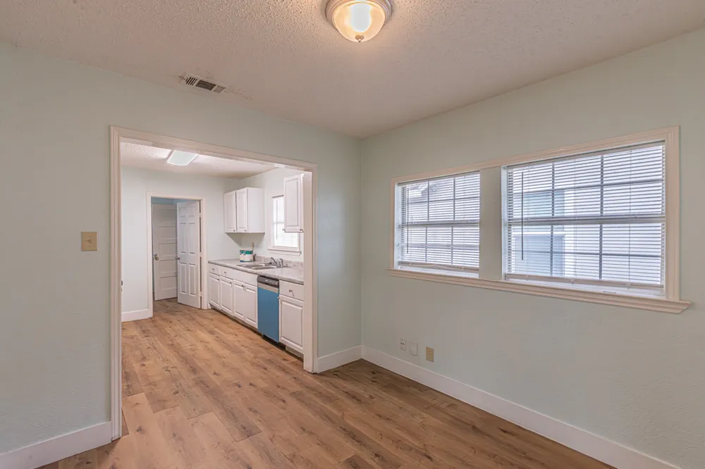 2543 E Ann Arbor Avenue Dallas, TX 75216