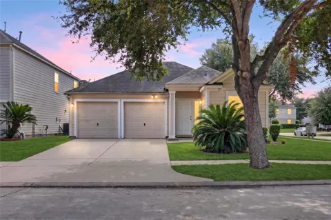 12835 Wisteria Park Drive